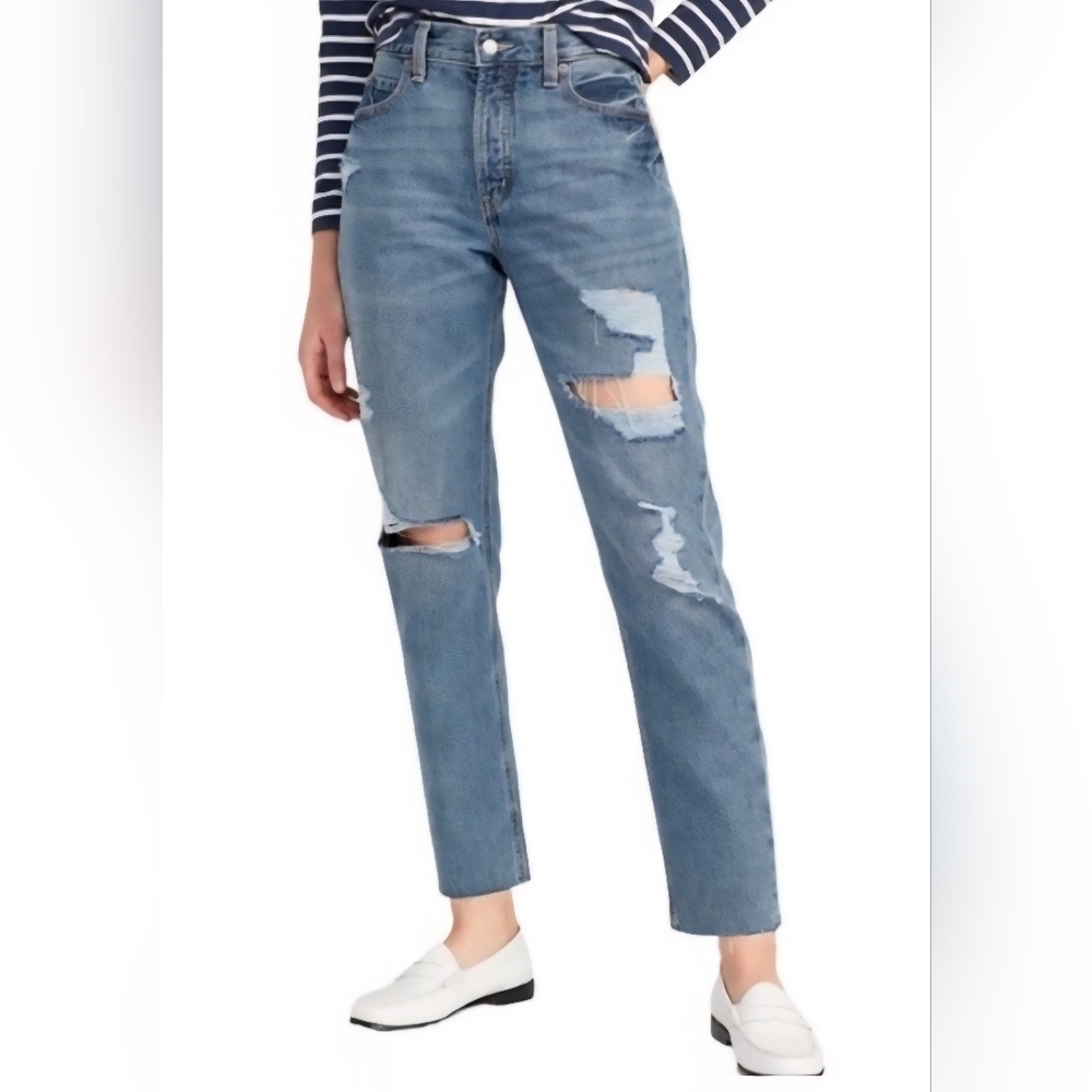 Old Navy High Rise Slouchy Straight Jeans